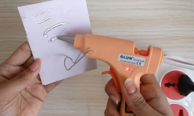 how-to-use-a-glue-gun-hot-8-safety-tips