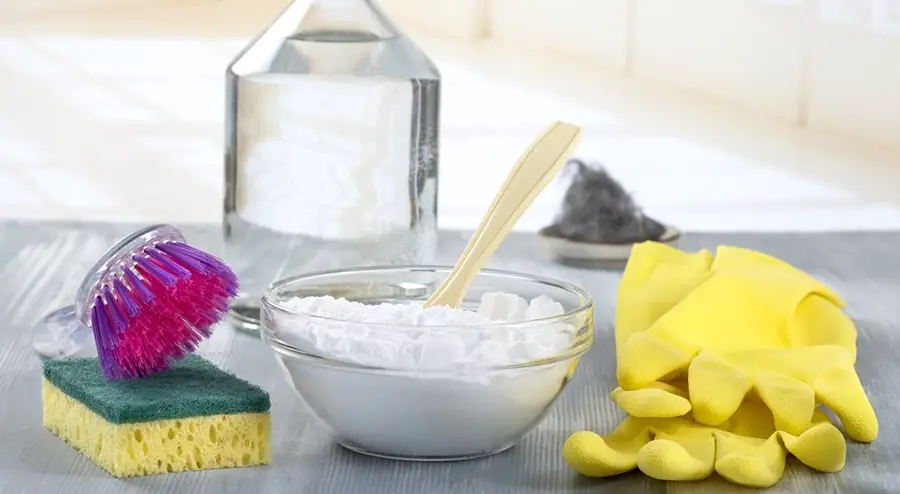 Remove Dried Gorilla Glue from Plastic by baking soda