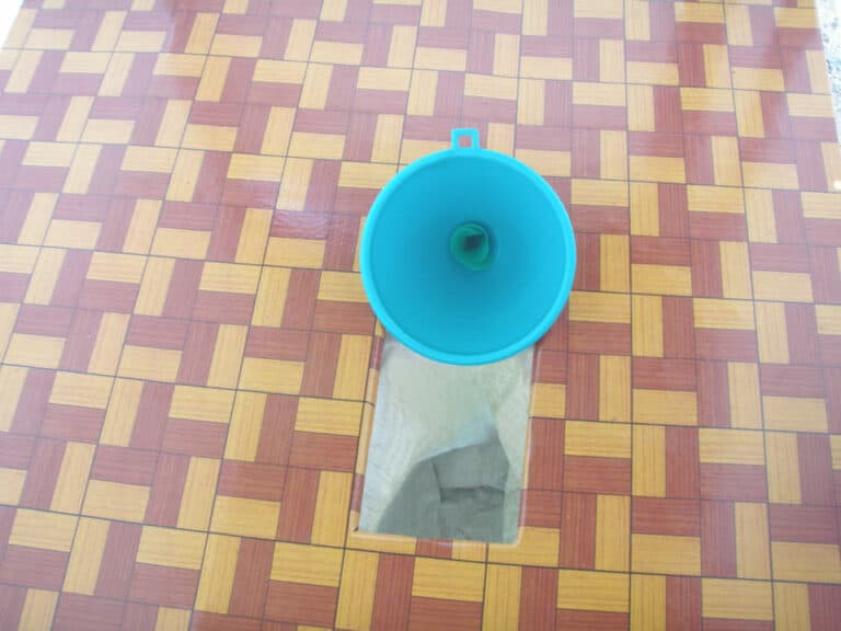 how-to-remove-glue-down-linoleum-3-easy-steps-for-an-diy-task